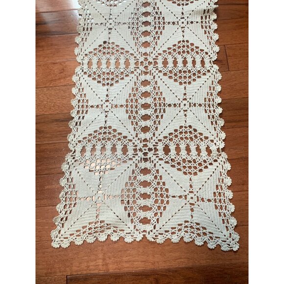 Handmade Crochet Lace Table Runner Approx. 33" x 11" Rectangular Delicate Ivory - Picture 2 of 8
